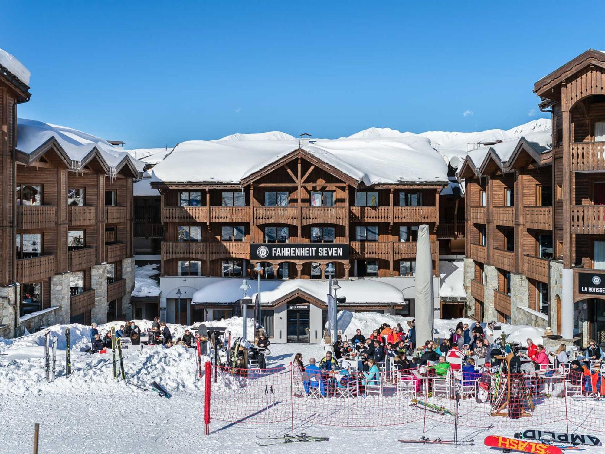 Spacieux Appartement Moderne, Skis Aux Pieds A Courchevel - Fr-1-563-94 Exterior photo